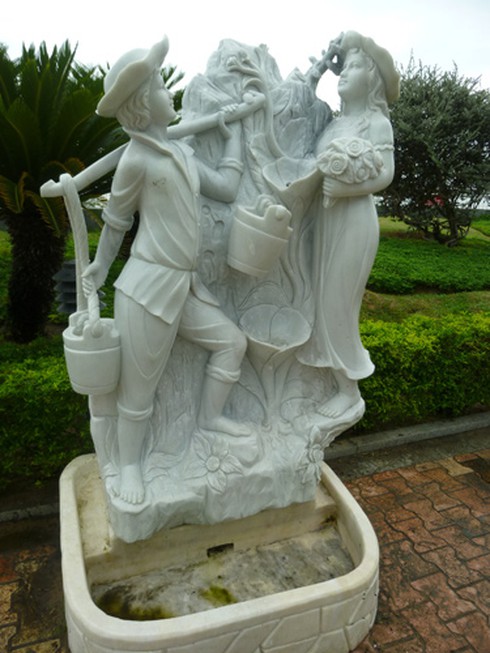 Đà Nẵng: Xóa ngay tình trạng vườn tượng nơi “phòng khách” đầy rác! - ảnh 18