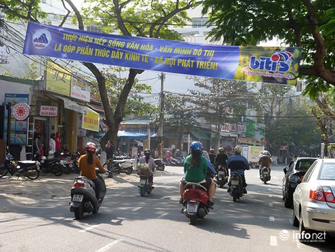 Văn minh đô thị Đà Nẵng: Những điều trông thấy mà… chướng mắt! - ảnh 10