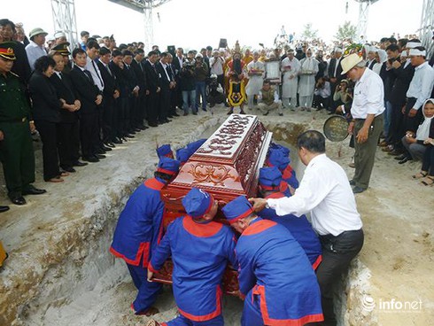 Hôm nay, Đà Nẵng đưa ông Nguyễn Bá Thanh về đất mẹ - ảnh 6