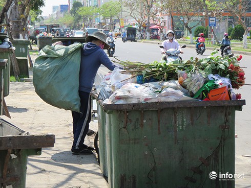 Đà Nẵng: Đầu năm lại nói chuyện… rác! - ảnh 9