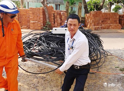Đà Nẵng: Viettel kéo cáp vi phạm nghiêm trọng về an toàn điện - ảnh 1