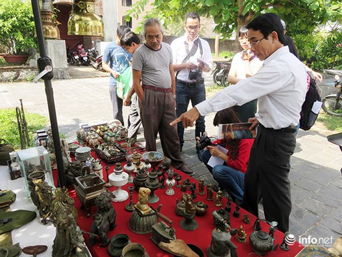 Du lịch Đà Nẵng: Hấp dẫn “Chợ phiên đồ xưa Đà thành” - ảnh 1