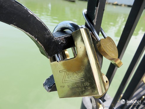 “Cầu tàu tình yêu” ở Đà Nẵng: Lãng mạn, ngộ nghĩnh và… nguy cơ! - ảnh 11