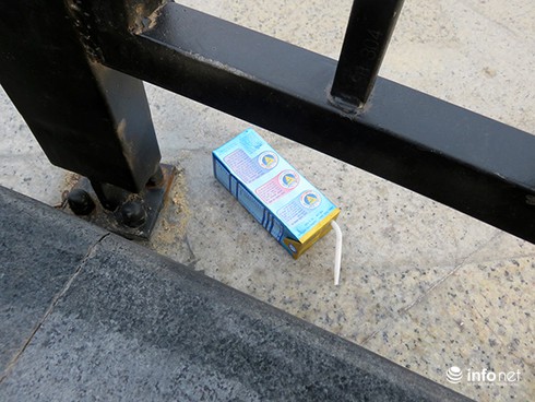 “Cầu tàu tình yêu” ở Đà Nẵng: Lãng mạn, ngộ nghĩnh và… nguy cơ! - ảnh 27