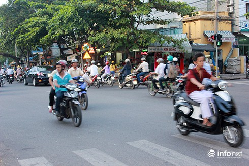 Công an Đà Nẵng nổ súng ngăn 2 nhóm thanh niên vác đao kiếm
