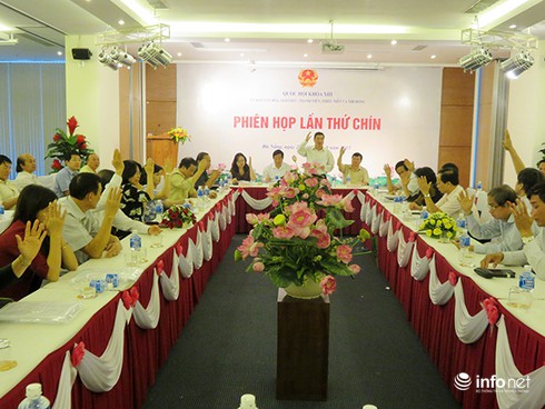 Nhất trí thông qua báo cáo thẩm tra dự án Luật Báo chí (sửa đổi) - ảnh 1