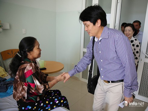 BV Ung thư Đà Nẵng trả lại 37,2 tỉ đồng tiền tài trợ: Do mâu thuẫn nội bộ? - ảnh 2