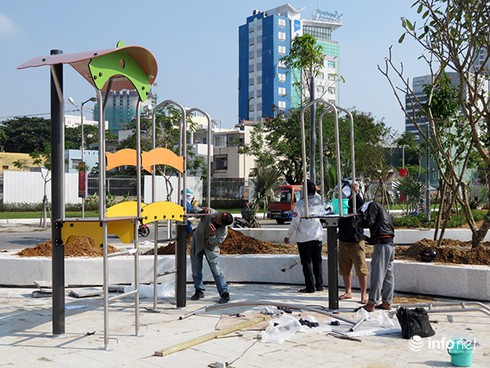 Sau khi Infonet phản ánh, Đà Nẵng thay cây xanh ở công viên trung tâm - ảnh 5