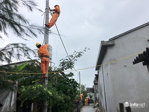 Điện đã bừng sáng trên quê hương của Hải đội Hoàng Sa - ảnh 2