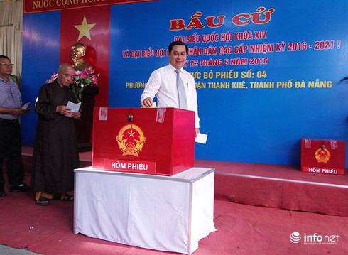 Bí thư, Chủ tịch Đà Nẵng tham gia bỏ phiếu từ sáng sớm - ảnh 6