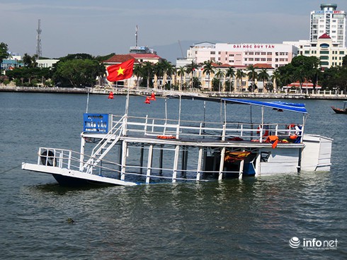 Tiết lộ kinh hoàng của CSGT đường thủy Đà Nẵng về vụ lật tàu trên sông Hàn - ảnh 1