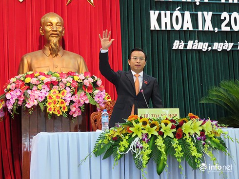 Ông Nguyễn Xuân Anh lần đầu tiên là chủ tọa kỳ họp HĐND TP Đà Nẵng - ảnh 1