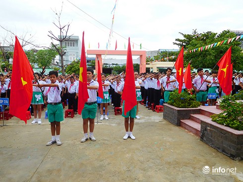 Đà Nẵng: Lần đầu tiên khai giảng ngôi trường mang tên Hoàng Sa - ảnh 3