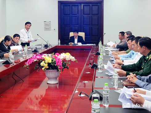 Đà Nẵng: Bắn pháo hoa từ sà lan giữa sông Hàn vào tối 31/12 - ảnh 1