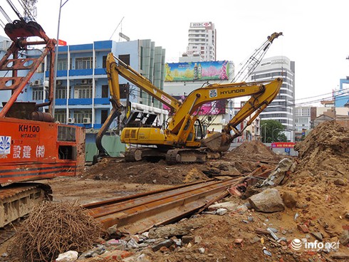 Đà Nẵng: Hầm chui phía Tây cầu sông Hàn vướng giải phóng mặt bằng - ảnh 2