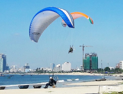 Giải dù lượn “Bay trên Tiên Sa”: Tai nạn