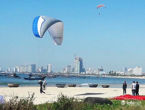 Giải dù lượn “Bay trên Tiên Sa”: Tai nạn