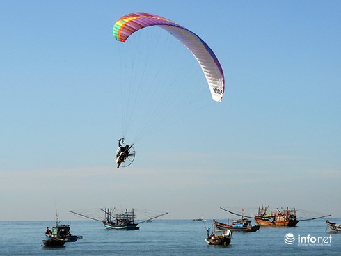 Giải dù lượn “Bay trên Tiên Sa”: Tai nạn