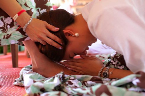 Những hình ảnh xúc động trong Ngày của mẹ ở Thái Lan - ảnh 1