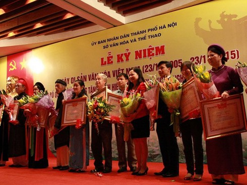 Lần đầu tiên có danh hiệu “Nghệ nhân ưu tú” - ảnh 1