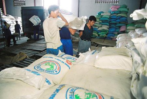 Trong khi Hiệp hội Mía đường đề xuất xuất khẩu khoảng 200.000 tấn, thì Bộ Công thương lại cấp hạn ngạch nhập khẩu 71.000 tấn.