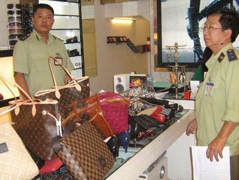 hàng giả - hàng nhái