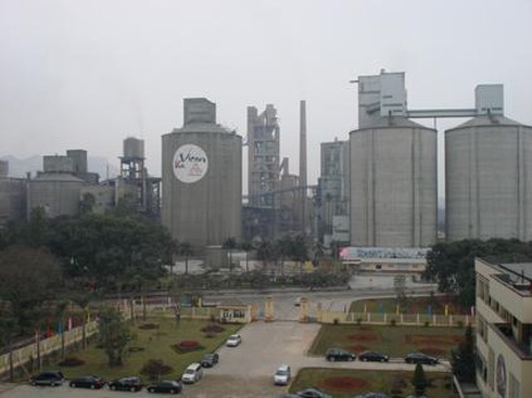 xi măng Hoàng Thạch