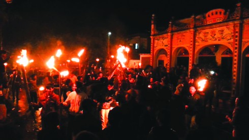 Lấy lửa ngày tết – Một phong tục đẹp - ảnh 2