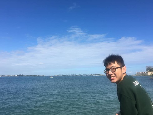 Những người trẻ tật nguyền 'vươn ra biển lớn'