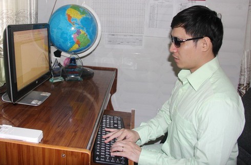 Những người trẻ tật nguyền 'vươn ra biển lớn'