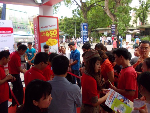 VietJet chào bán 500 vé máy bay chỉ từ 199.000 đồng - ảnh 1