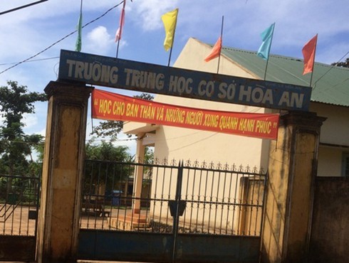 Đắk Lắk: Trình phương án giải quyết vụ thừa trên 500 giáo viên và 32 hiệu phó - ảnh 2