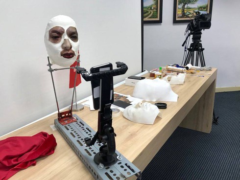 Bkav chỉ cách mặt nạ 3D “qua mặt” cơ chế an ninh trên iPhone X của Apple - ảnh 2