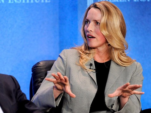 Cuộc đời và sự nghiệp người vợ quyền lực của Steve Jobs - ảnh 15