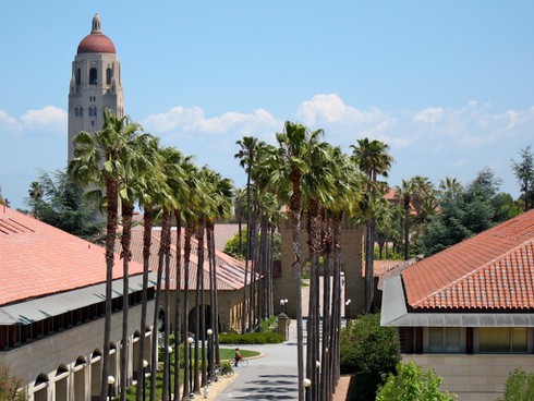 Cuộc đời và sự nghiệp người vợ quyền lực của Steve Jobs - ảnh 12