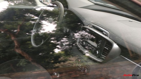 Kia Sorento thế hệ mới lăn bánh trên phố Hà Nội - Ảnh 8.