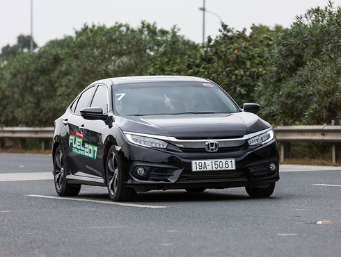 Honda Civic tiết kiệm nhiên liệu? - ảnh 1