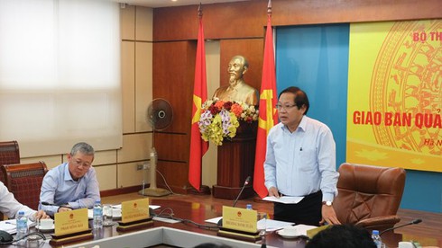 Chấn chỉnh tình trạng báo chí đưa tin một nửa sự thật - ảnh 1