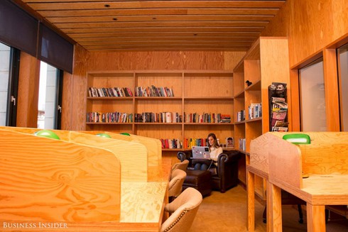 Đột nhập văn phòng làm việc được yêu thích nhất thế giới của Facebook - ảnh 12