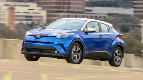 Toyota C-HR được bán tại Malaysia với mức giá 810 triệu đồng - ảnh 7