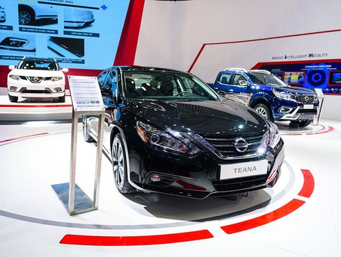 Nissan Teana nhập khẩu giảm giá gần 200 triệu đồng - ảnh 1