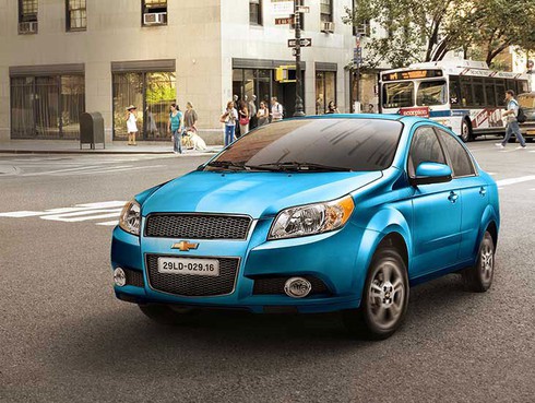 Chevrolet Cruze, Aveo đồng loạt giảm giá đến 60 triệu đồng - ảnh 1