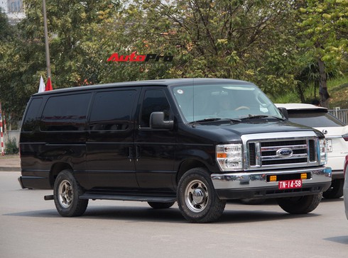 Cận cảnh dàn xe hùng hậu đón Tổng thống Hàn Quốc đến thăm Việt Nam - Ảnh 27.