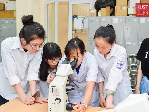 Tuyển sinh 2018: Bách khoa Hà Nội mời học sinh giỏi trải nghiệm “Một ngày làm sinh viên”