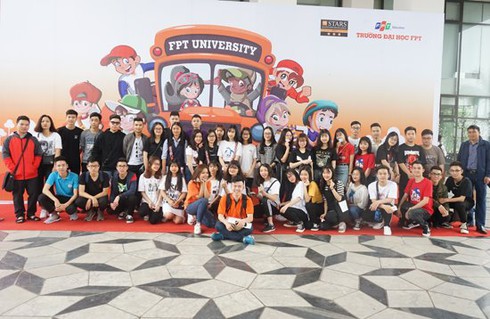 Gần 2.000 học sinh THPT đến Big Open Day tìm hiểu môi trường học tập tại Đại học FPT