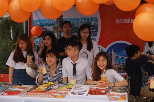 Gần 2.000 học sinh THPT đến Big Open Day tìm hiểu môi trường học tập tại Đại học FPT