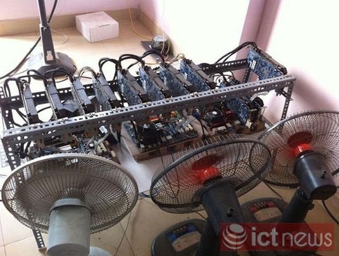 Máy đào Bitcoin từ Trung Quốc vẫn ồ ạt đổ về Việt Nam - ảnh 1