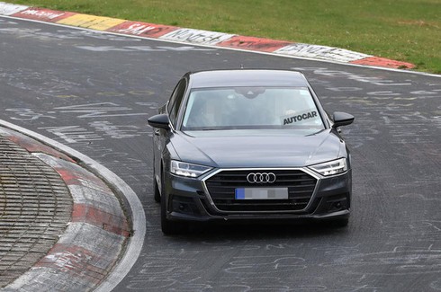 Audi S8 sắp ra mắt với động cơ V8 lấy từ Porsche Panamera Turbo - Ảnh 1.