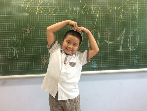 “Thần đồng” Toán học nhí đạt điểm cao nhất thi giải Toán tiếng Anh qua Internet