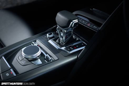 Da den luc tu biet so san tren xe hoi? hinh anh 3